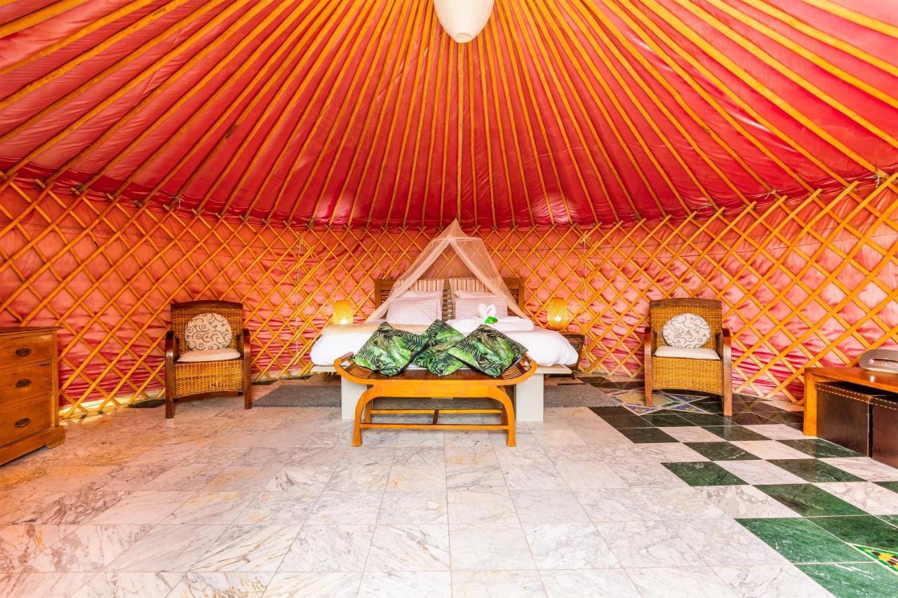 Finca De Arrieta Village - Yurts And Stone Cottages - Shared Pool - Walking Distance To Arrieta Beach - Off Grid Tabayesco Exterior foto