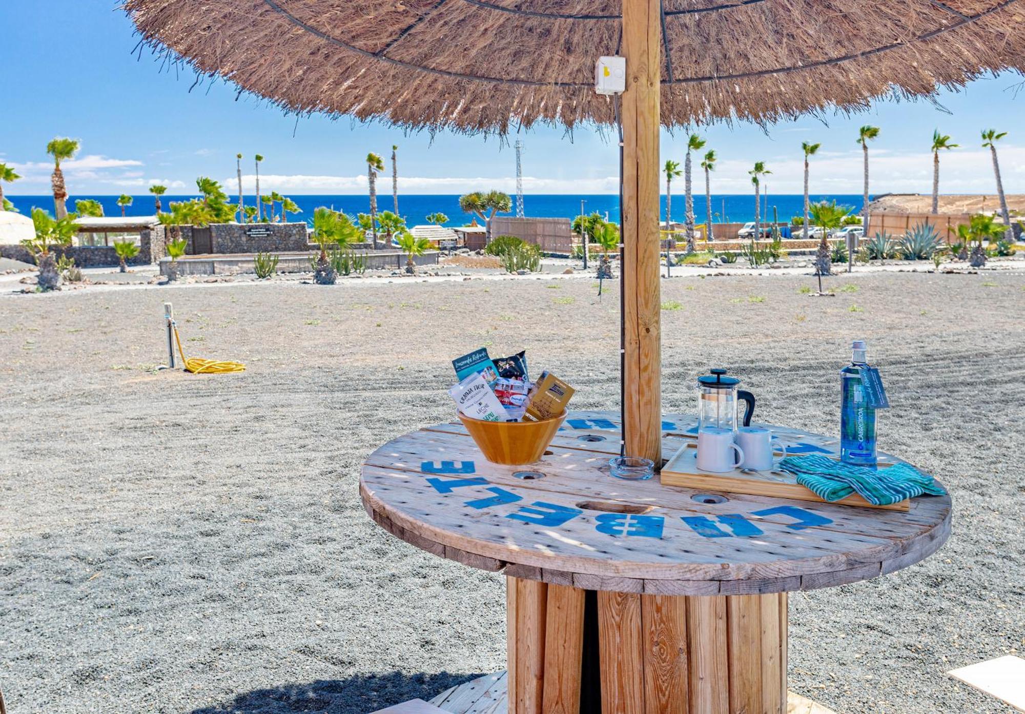 Finca De Arrieta Village - Yurts And Stone Cottages - Shared Pool - Walking Distance To Arrieta Beach - Off Grid Tabayesco Exterior foto