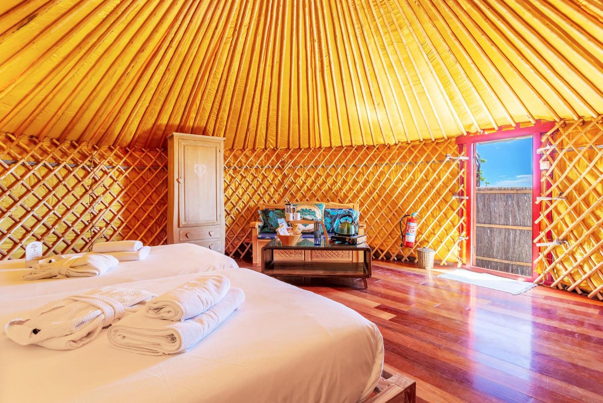 Finca De Arrieta Village - Yurts And Stone Cottages - Shared Pool - Walking Distance To Arrieta Beach - Off Grid Tabayesco Exterior foto