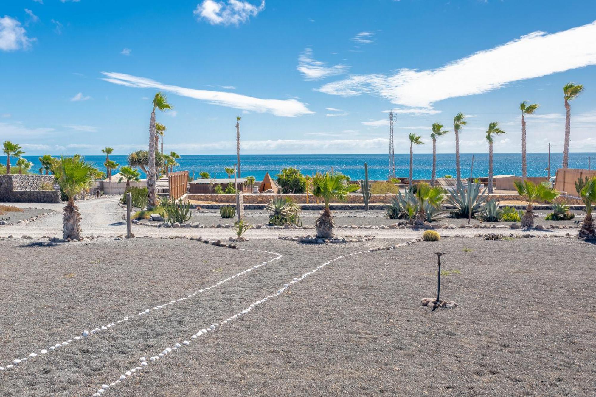 Finca De Arrieta Village - Yurts And Stone Cottages - Shared Pool - Walking Distance To Arrieta Beach - Eco Friendly Tabayesco Exterior foto