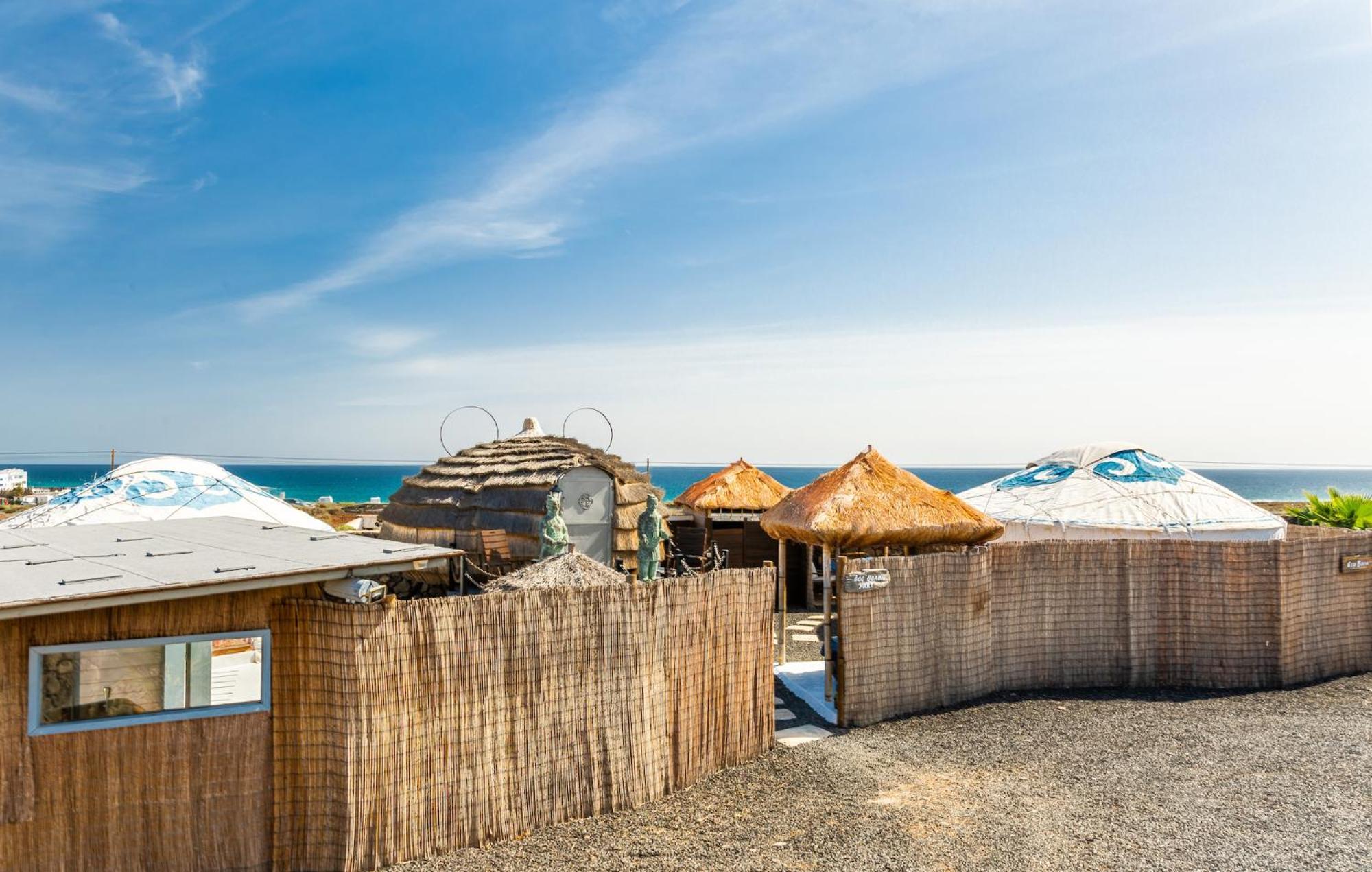 Finca De Arrieta Village - Yurts And Stone Cottages - Shared Pool - Walking Distance To Arrieta Beach - Off Grid Tabayesco Exterior foto